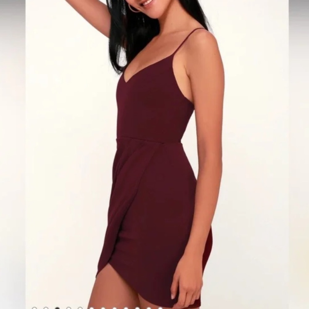 Lulus dress maroon size M